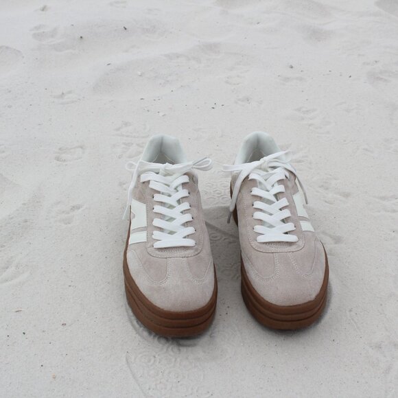 Low Top Platform Sneakers - Picture 3 of 3